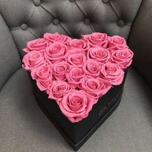Flora de verano mejor venta larga duración fresca estabilizada eterna rosas arcoíris para el Día de San Valentín forma de corazón caja de regalo - Product Image 3