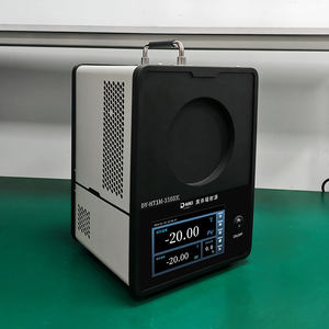 Équipement de test de caméra infrarouge à température ambiante DY-HT1M-150XK Source de <span class=keywords><strong>surface</strong></span> four d'étalonnage de corps arrière + 5 ° <span class=keywords><strong>C</strong></span> ~ 500 ° <span class=keywords><strong>C</strong></span> 1 an - Product Image 3