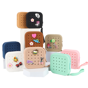 Mini trousse de maquillage mignonne avec fermeture éclair pour le rangement du rouge à lèvres - Product Image 1