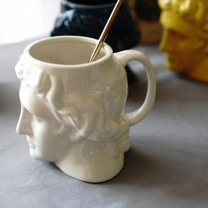 Sculpture romaine <span class=keywords><strong>espagnole</strong></span> Statue eau tasse à café en céramique vert foncé David Statue tasse à dessert - Product Image 6