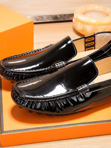 Zapatos Oxford de cuero de vaca con entresuela de goma retro, forro, suela exterior y parte superior de tela de caucho/látex de grano completo, espumados, para todas las estaciones. - Product Image 1