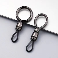 Porte-clés de voiture en métal minimaliste, pendentif rond anti-perte, couleur personnalisable, anneau porte-clés, boucle de ceinture, accessoires de fixation