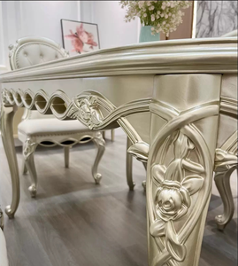 Ensemble de salle à manger en bois massif de style français, table ovale haut de gamme et chaises pour la maison - Product Image 4