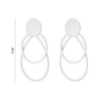 Boucles d'oreilles créoles superposées Aura, design minimaliste multi-cercles, plaqué argent, bijoux géométriques modernes pour femmes