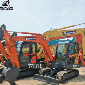 Doosan รถขุดตีนตะขาบใช้ DH60-7 6ตันมือสองขายดี - Product Image 1