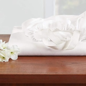Four-Piece <strong>Tulle</strong> Waterproof All-Season Quilt Cover Pillowcase Bedding Set with Polyester/Cotton Material for Home Use - Product Image 3