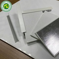 Plaque de plafond en plâtre stratifié PVC 595x595mm (2x2ft) avec feuille d'aluminium de 7mm pour plafond suspendu de bureau