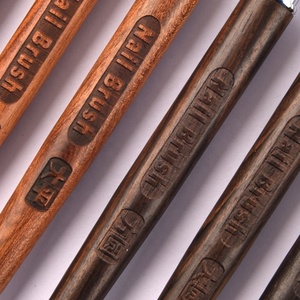 Pinceau à ongles plat en bois de santal neuf, outils de pointillage de haute qualité, grande taille, pour photothérapie, vente en gros d'usine - Product Image 5