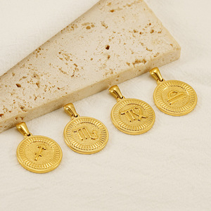 Colgante de Moneda con Signo del Zodíaco |   Amuleto Redondo del Zodiaco de Acero Inoxidable Chapado en Oro PVD de 18K para la Fabricación de Joyas |   Impermeable e Hipoalergénico - Product Image 5