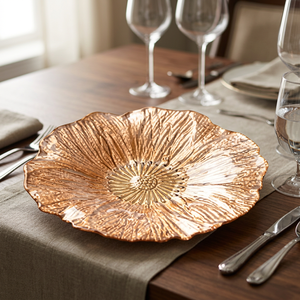 Assiette décorative irrégulière en métal doré, style glamour, faite à la main, vaisselle - Product Image 3