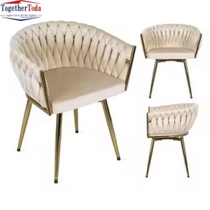 Silla de Comedor Moderna y Popular de Estilo Retro, de Lujo, Tapizada en Terciopelo, de Alta Calidad, para Hoteles y Restaurantes - Product Image 4