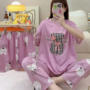 Indumenti da notte da <span class=keywords><strong>donna</strong></span> Casual a girocollo Set di tre pezzi per la casa cartoni animati estivi pigiami <span class=keywords><strong>Oversize</strong></span> alla moda coreano di seta al latte - Product Image 6