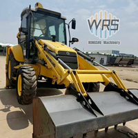 Chargeur d'excavatrice importé d'origine italienne Chargeur rétrocaveuse LB95B-4TP New Holland d'occasion