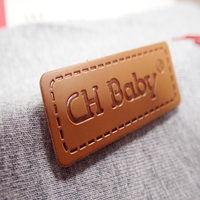 Étiquettes en cuir personnalisées de haute qualité en gros, avec logo en relief, en rouleau, carrées, rectangulaires, pour jeans, sacs, vêtements et chaussures, écologiques