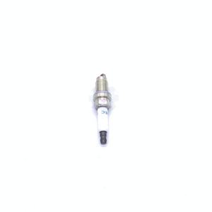Bujías de Iridio PZFR6R 5758 101905626 para Audi A1 A3 VW Passat EOS Skoda - Product Image 2