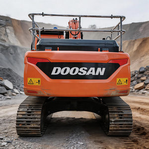 Excavatrice sur chenilles hydraulique Doosan DX225 d'occasion de haute qualité, modèle 115 kW, capacité de la benne de 1,05 m, moteur Doosan, excellent état - Product Image 4