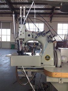 Machine à coudre à double aiguille pour sacs de grande capacité 81300 avec couteau chauffant - Product Image 3