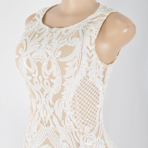 ผ้าลูกไม้จากโรงงานพร้อมลายปักเลื่อมใบไม้ ดีไซน์หรูหราสำหรับชุดราตรียาว ลดราคาพิเศษ - Product Image 5