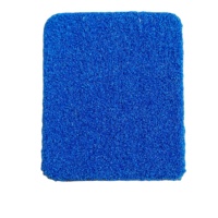 Gazon synthétique bleu durable et bouclé pour mini-golf, terrain d'entraînement de hockey, aire de jeux pour enfants et décoration de toit