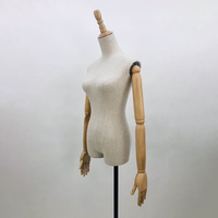 Robe cintre en tissu bon marché à prix d'usine