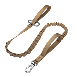 Laisse d'entraînement pour chien à deux poignées de haute qualité avec boucle de siège auto, ensemble laisse et collier tactique pour chien - Product Image 1