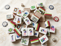 Meilleur Choix : Ensemble de Mahjong Américain en Acrylique à 4 Couches avec Motifs Décoratifs de Singe Tressé pour Fêtes à Domicile et Cadeau de Jeu de Table