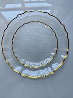 Assiettes en plastique transparentes et dorées - Assiettes transparentes fantaisie à bordure dentelée avec garniture dorée martelée jetables