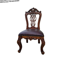 Décoration de La Maison en bois Dinant la Chaise
