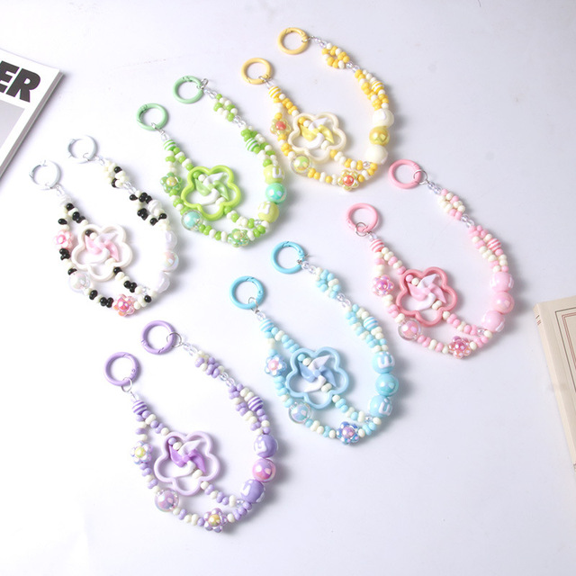 Y2K Style Handmade Beaded Flower Keychain Acrylic Charm Colorful Pearl Keyring Customized Candy Color Phone Bag Pendant