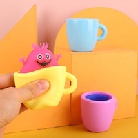 Jouet Squishy Tasse de Bubble Tea – Amusant à Presser, Anti-Stress, Design Amusant, Vente en Gros, Idéal pour Fêtes