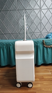 เครื่องพ่นน้ำออกซิเจน Aqua Jet Peel เครื่องกรอผิว Dermabrasion เครื่องทำความสะอาดผิวล้ำลึก Aqua Peel สำหรับสปา เครื่องดูแลผิวหน้า Aqua Peel Solution จากเกาหลี - Product Image 4