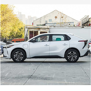Nuevo Vehículo Eléctrico Toyota BZ4X 2025 de 4 Ruedas, SUV, 2WD, con Autonomía de 615 KM - Product Image 6