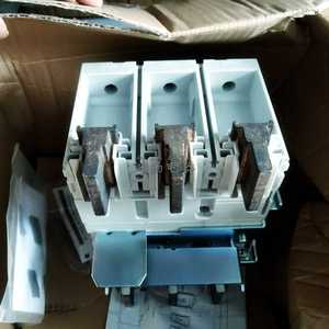 A <span class=keywords><strong>B</strong></span> SACE T5L630 R630 <span class=keywords><strong>W</strong></span> <span class=keywords><strong>PM</strong></span> 3P para programación de PLC y control industrial - Product Image 2