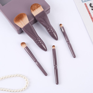 Juego de 5 Brochas de Maquillaje Retráctiles para Polvo Suelto, Mini Brochas de Viaje con Estuche con Espejo - Product Image 4