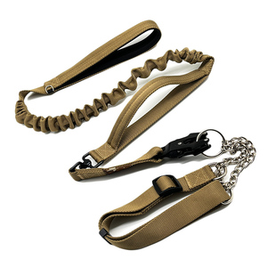 頑丈な4～6フィートの引っ張り防止犬用リード、タクティカルバンジー、ポリエステル製ソリッドナイロンロープ、パッド入りゴム、アルミ製カーシートベルトバックル - Product Image 1