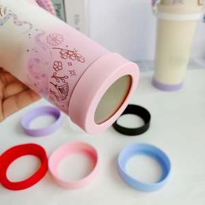 Protector de Vaso de Silicona Reutilizable Ecológico Personalizado, Diámetro de 6.5/7/7.5/8/10cm, Aislante de Calor para Botellas/Tazas - Product Image 2