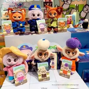 Zootopia Série Complète 6 Types de Jouets <span class=keywords><strong>en</strong></span> Vinyle Tendance Personnages de La Reine des Neiges Boîte Mystère Figurines Pendentif Décoration Sac à Dos Vente <span class=keywords><strong>en</strong></span> Gros - Product Image 2
