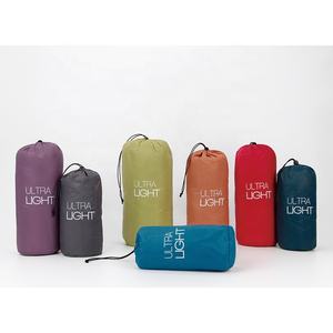 פפפי חברים הפיכים הפיכים כלב מוצק חם מכירה מעובה קל השורורטט מעילי חורף סיני השנה החדשה - Product Image 6