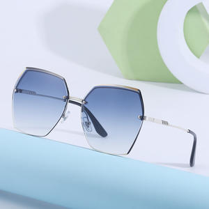 Nuevas gafas de sol de nailon TR90 para mujer, UV400, sin marco, extragrandes, ligeras, a la moda, gafas de protección solar C1C2 - Product Image 1