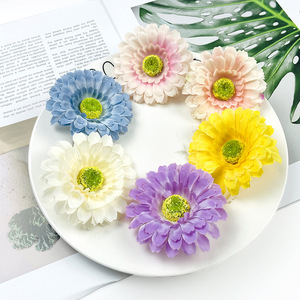 Gerberas artificielles de 7 cm de diamètre, fleurs décoratives pour mariage, décoration de la maison, accessoires de photographie - Product Image 3