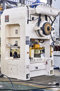 สายการผลิตเครื่องเจาะระบบ CNC สำหรับใช้ในกรณีแบตเตอรี่ - Product Image 4