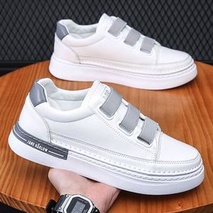 Zapatos Deportivos Casuales de Cuero para Hombre, Diseño Plano y Resistente al Agua, para Verano y Otoño - Product Image 2