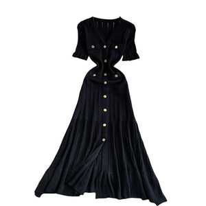 El Nuevo Vestido de Noche Tejido Irradia un Encanto Femenino Elegante y de Alta Gama. Presenta un Vestido Largo con Volantes - Product Image 5