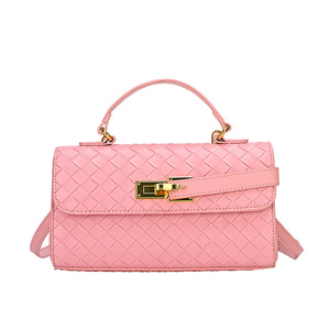 Bolso Bandolera Vintage <span class=keywords><strong>de</strong></span> Lujo para Mujer con Asa Superior y Diseño Fruncido, <span class=keywords><strong>de</strong></span> Piel Sintética, con Cierre <span class=keywords><strong>de</strong></span> Broches y Forro <span class=keywords><strong>de</strong></span> Poliéster - Product Image 4