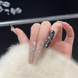 <span class=keywords><strong>Uñas</strong></span> Postizas Francesas Blooming Starlight, Cobertura Total, Ecológicas, con Diseño de Mariposa Hueca, Hechas a Mano - Product Image 2