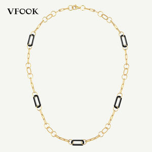 قلادة VFOOK الأنيقة من السيراميك الأسود، تصميم بسيط من الذهب الخالص عيار 18 قيراط مقاوم للصدأ، سلسلة قابلة للتعديل، مجوهرات نسائية للمناسبات العادية والاجتماعية - Product Image 1