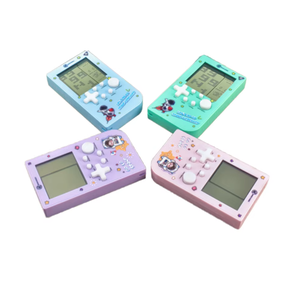 เครื่องเล่นเกม INNOPRO รุ่น 1904 จอใหญ่ สไตล์เรโทร คลาสสิก  จอยสติ๊กไร้สาย BT  ออกแบบตามหลักสรีรศาสตร์ ผลิตแบบพิเศษ - Product Image 6