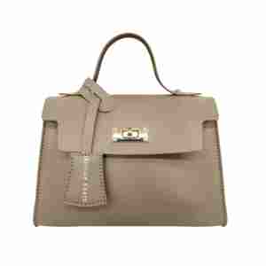 Fournisseur de haute qualité Sacs à main en cuir PU vegan écologiques personnalisés pour femmes Sac à bandoulière minimaliste décontracté à chaîne - Product Image 5