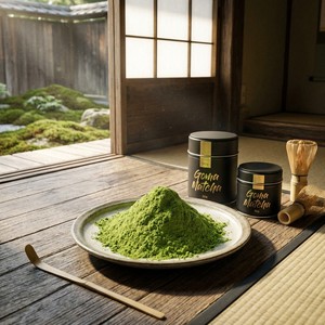 Poudre de thé vert matcha de style Uji de qualité supérieure, biologique, cultivée à l'ombre, broyée à la pierre, pour la préparation professionnelle de thé au lait par les baristas - Product Image 2