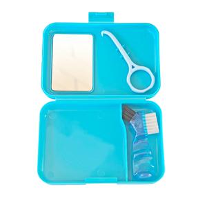 Kotak Penyimpanan Retainer Ortodontik 3 in 1 dengan Cermin Sikat dan Alat Pelepasan Portabel - Product Image 6